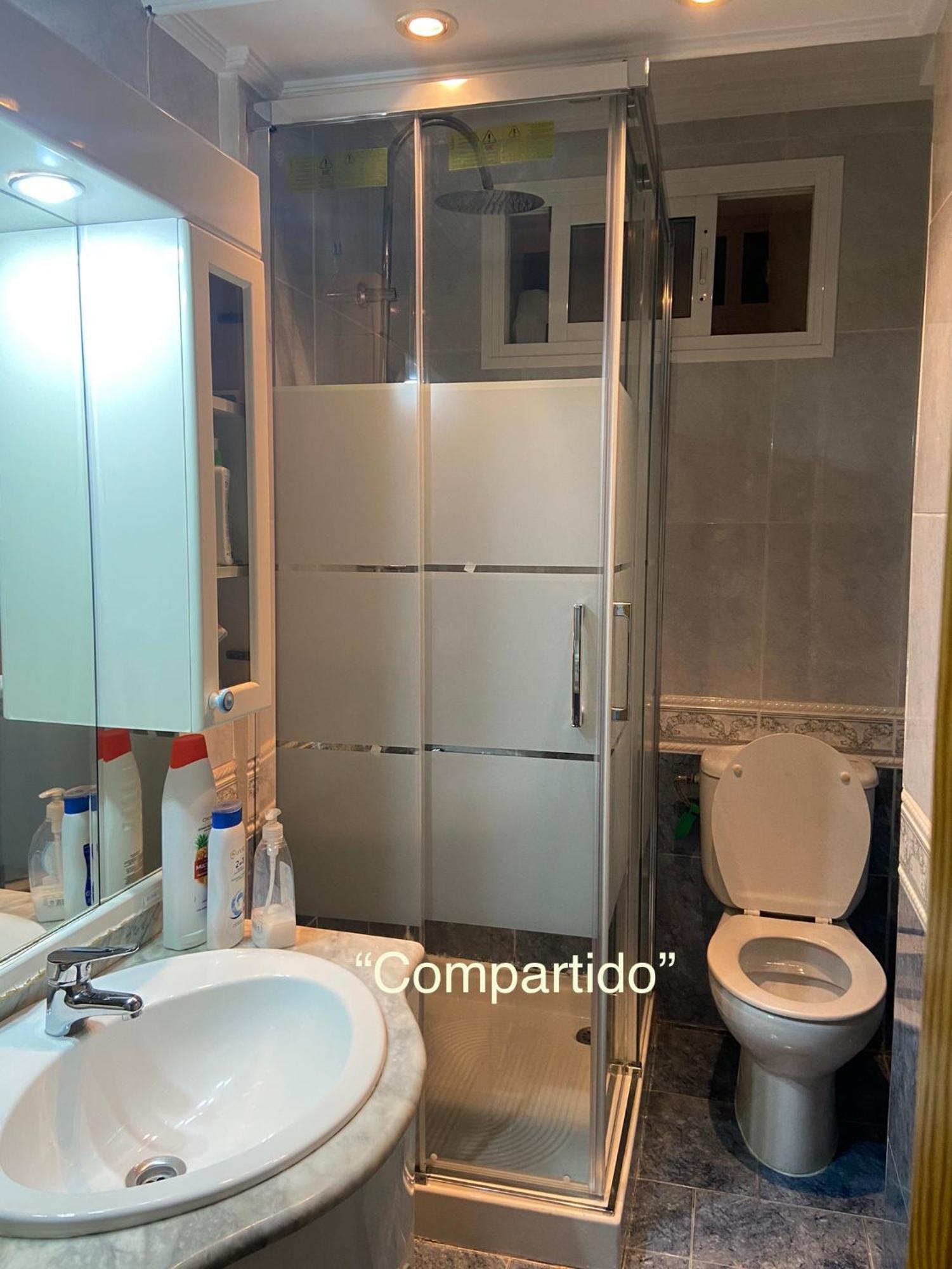 Habitacion Con Cama Matrimonial En Malaga Málaga Exterior foto